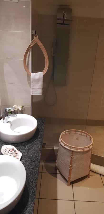 Palmae De Boucan Canot T2 St-Gilles A 200M De La Plage Сен-Жиль-ле-Бен Екстер'єр фото