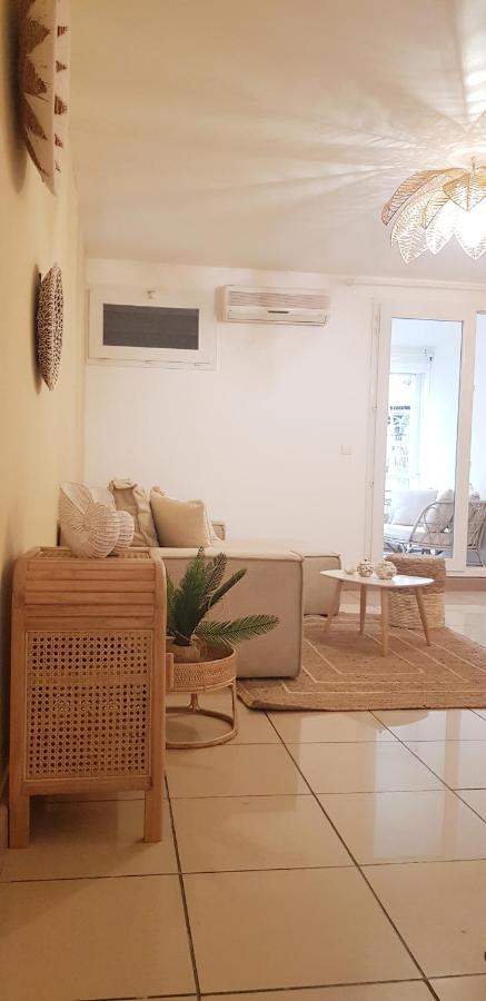Palmae De Boucan Canot T2 St-Gilles A 200M De La Plage Сен-Жиль-ле-Бен Екстер'єр фото